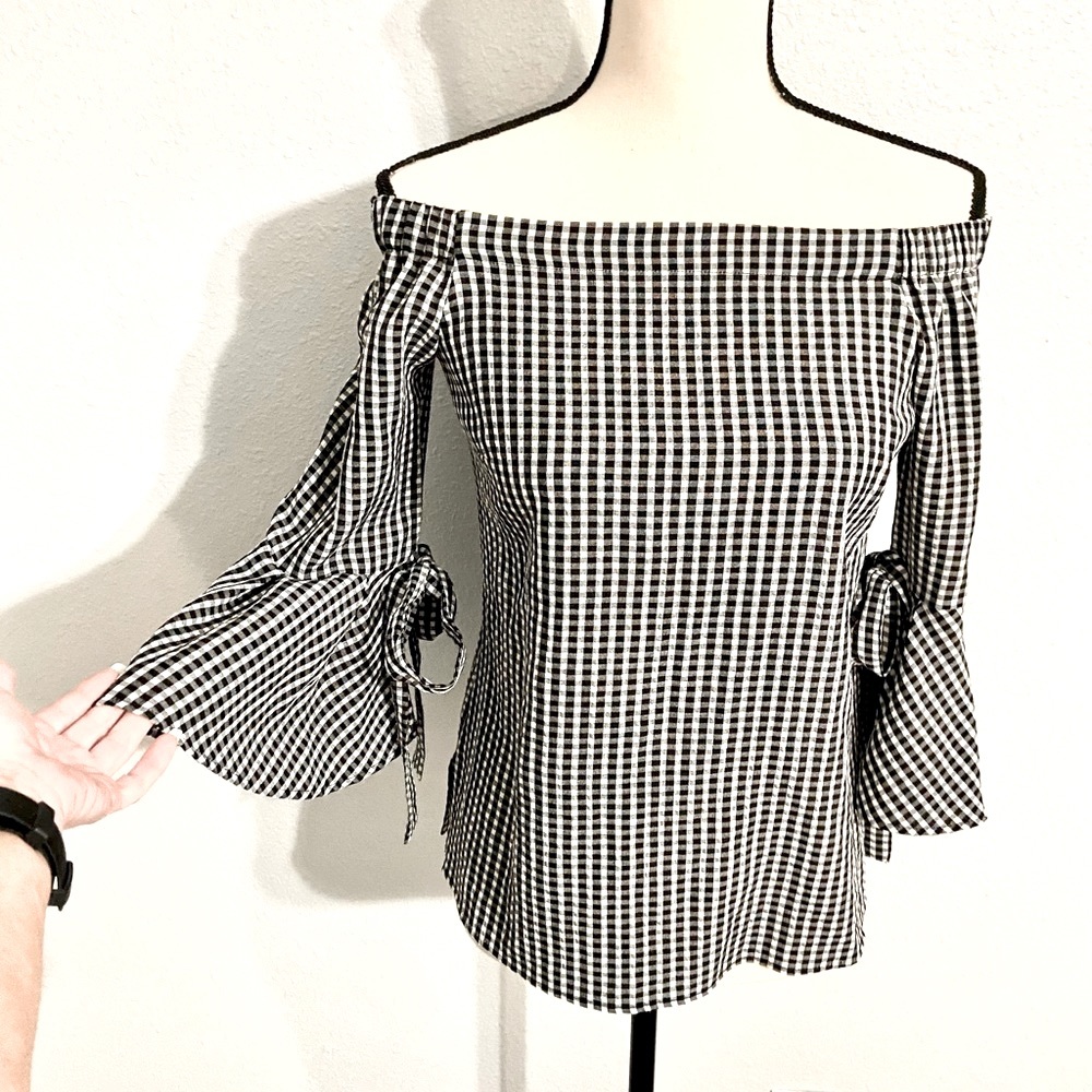 H&M Black and White Check Gingham Off Shoulder Bell Sleeve Size 4